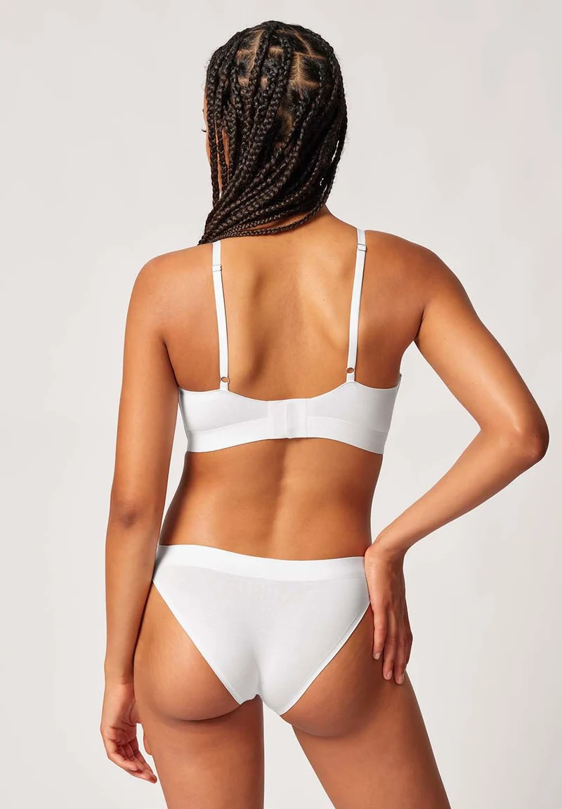 Smartouch Padded triangle bra | white 082624-080500