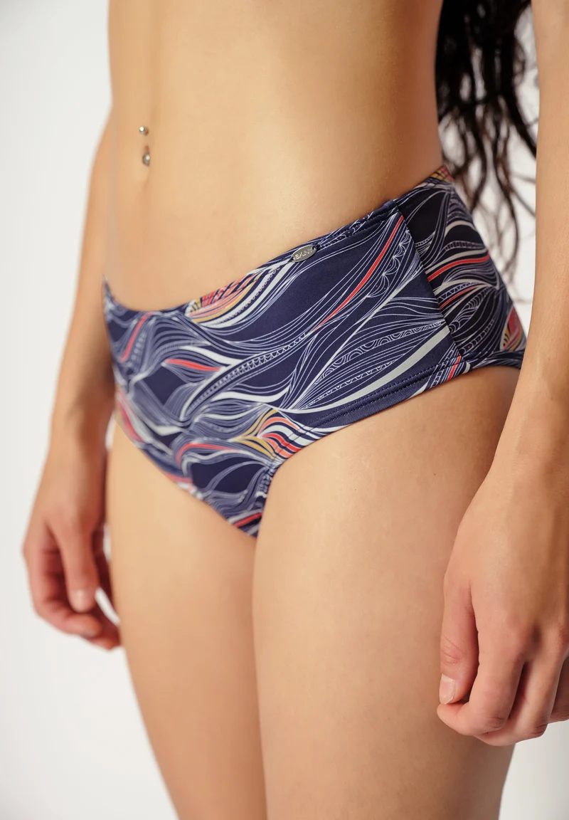 Beacholidays Midi bikini bottoms | cheekynavy waves 081903-08S572