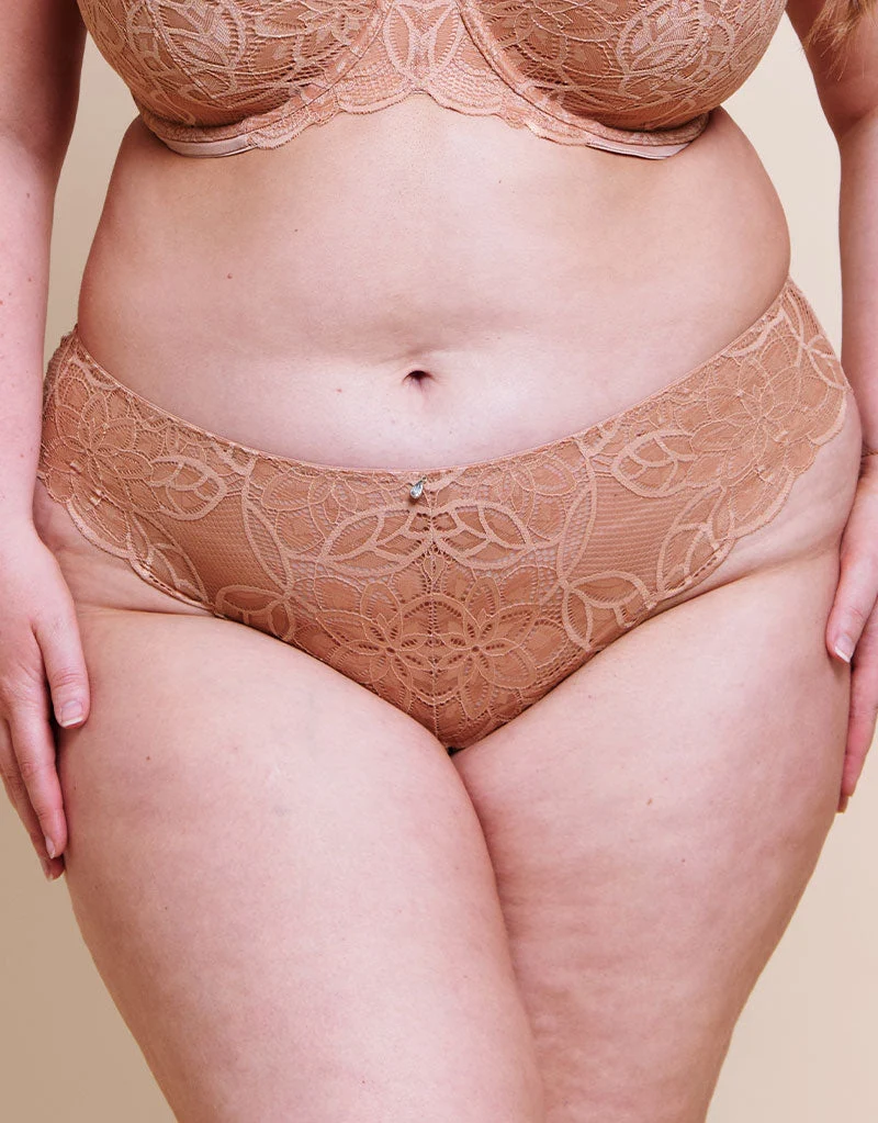 Curvy Kate Lovelace Brazilian Brief Latte