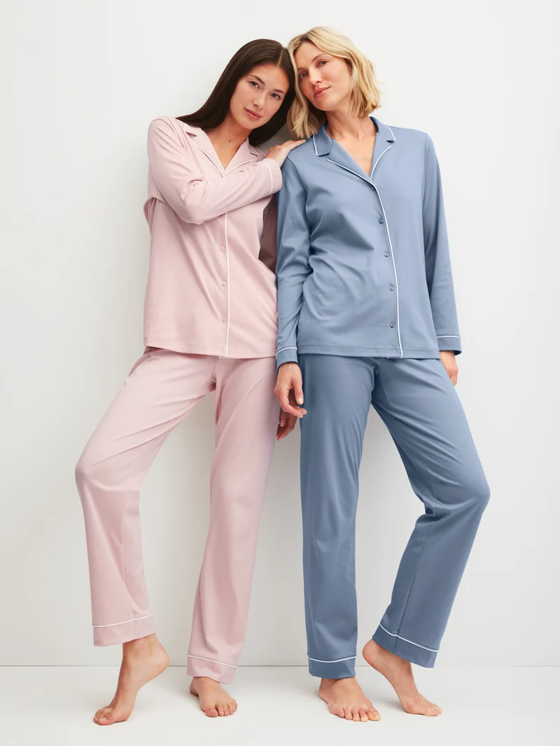 WOMEN Pyjamas