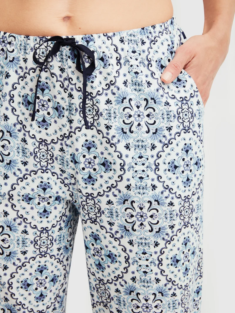WOMEN Pants