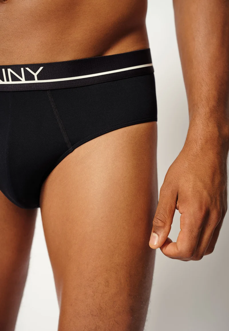 Micro Deluxe Briefs | black 080320-087665
