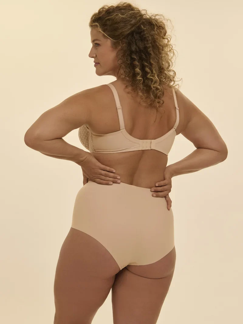 Simone Perele – Subtiler Vollschalen-BH Peau Rosée