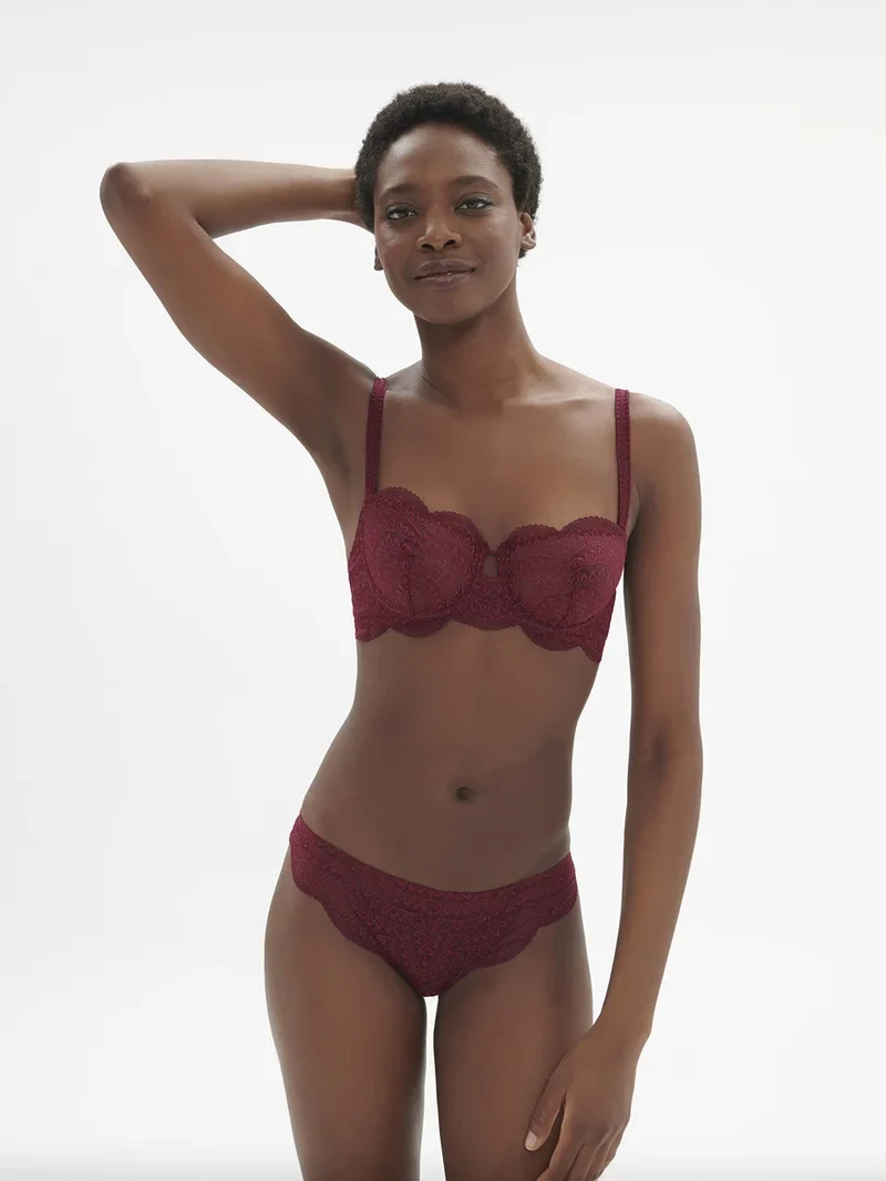 Simone Perele - Karma Tanga Höschen Spinellrot