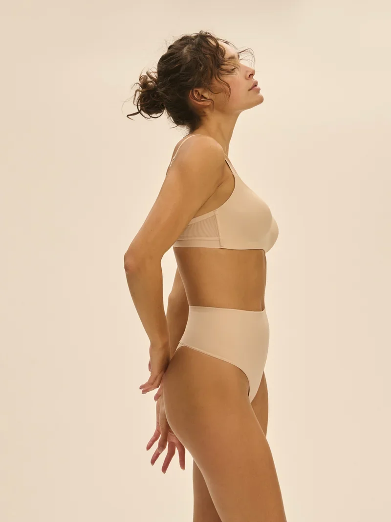 Simone Perele – Story High Waist String Peau Rosée