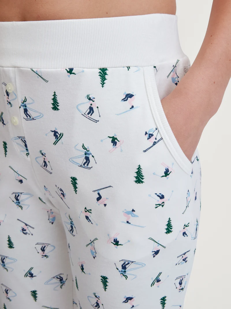 WOMEN Pants