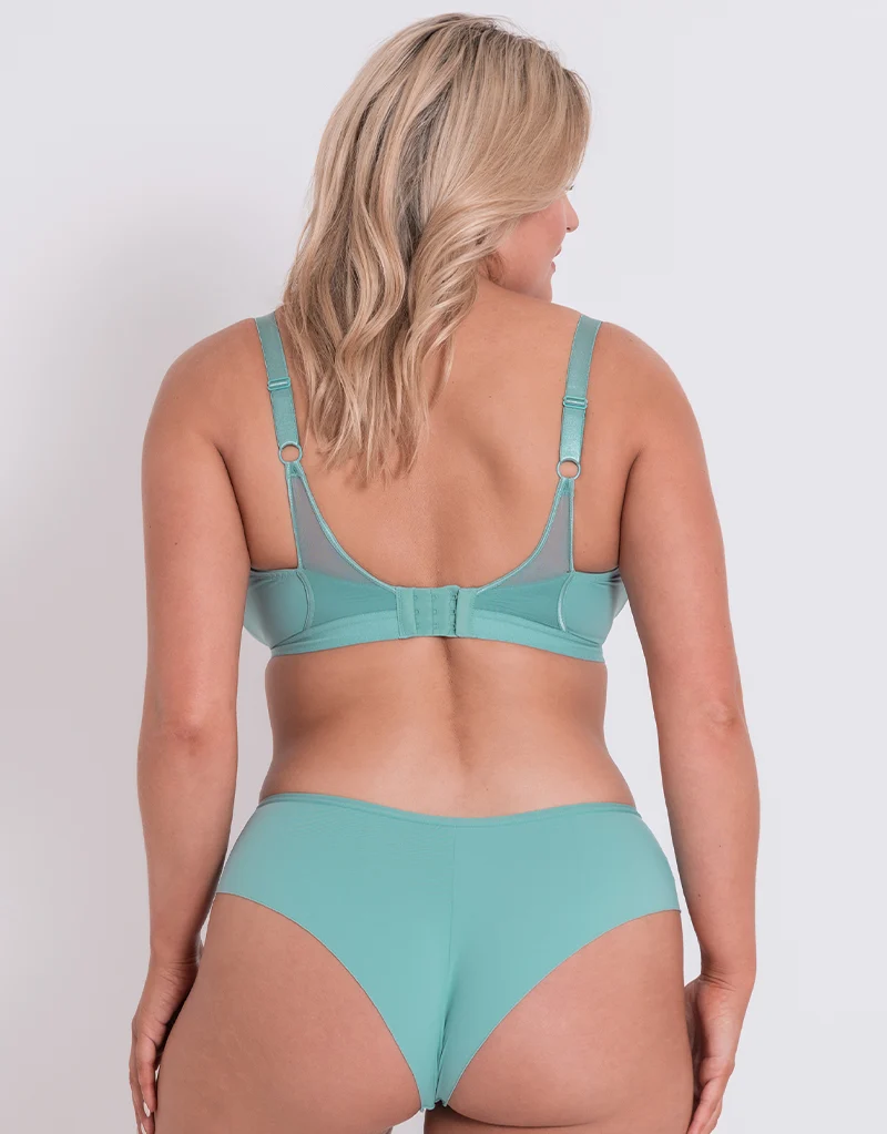 Curvy Kate Get Up and Chill Short Sage