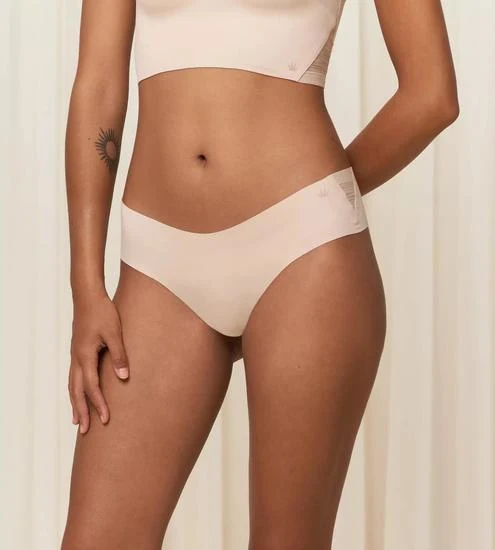Triumph Flex Smart Highleg Brazilian soft praline