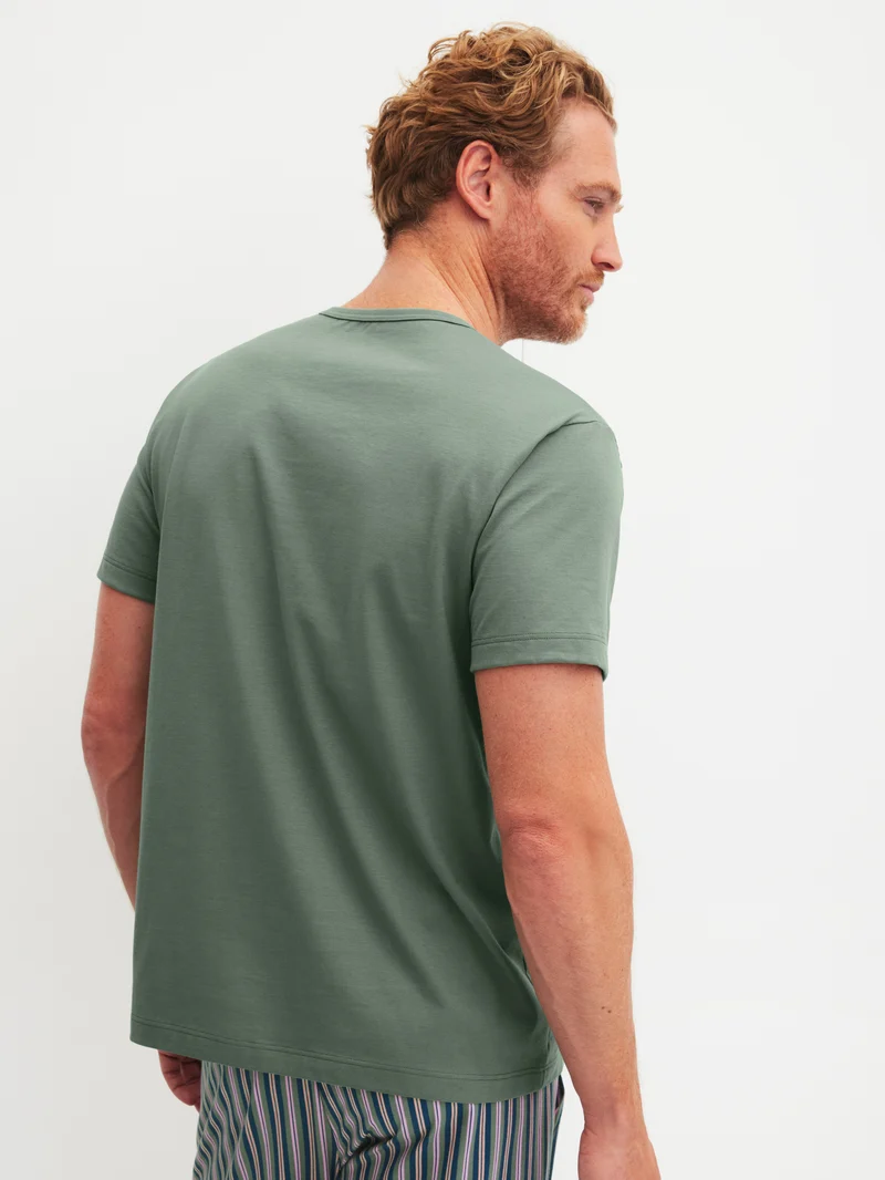 MEN T-shirt