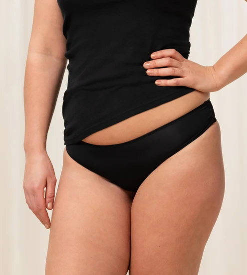 Triumph Lovely Micro Braz Str BLACK