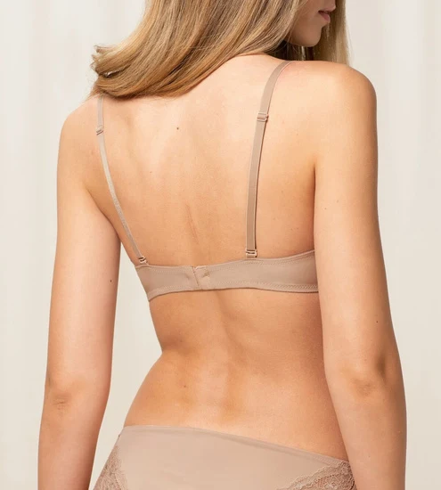 Triumph Lovely Micro Bügel-BH mit Halbschale, Einlage und multioptionalen Trägern smooth skin