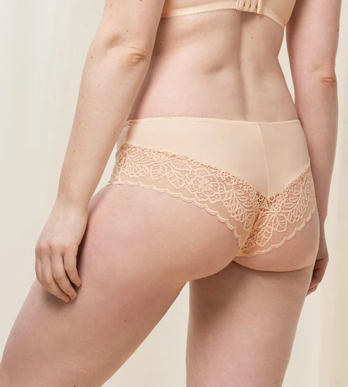 Triumph Amourette Spotlight Hipster beige