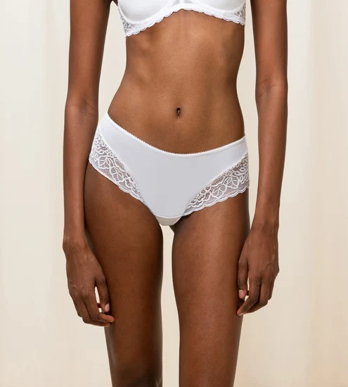 Triumph Amourette Spotlight Hipster weiß