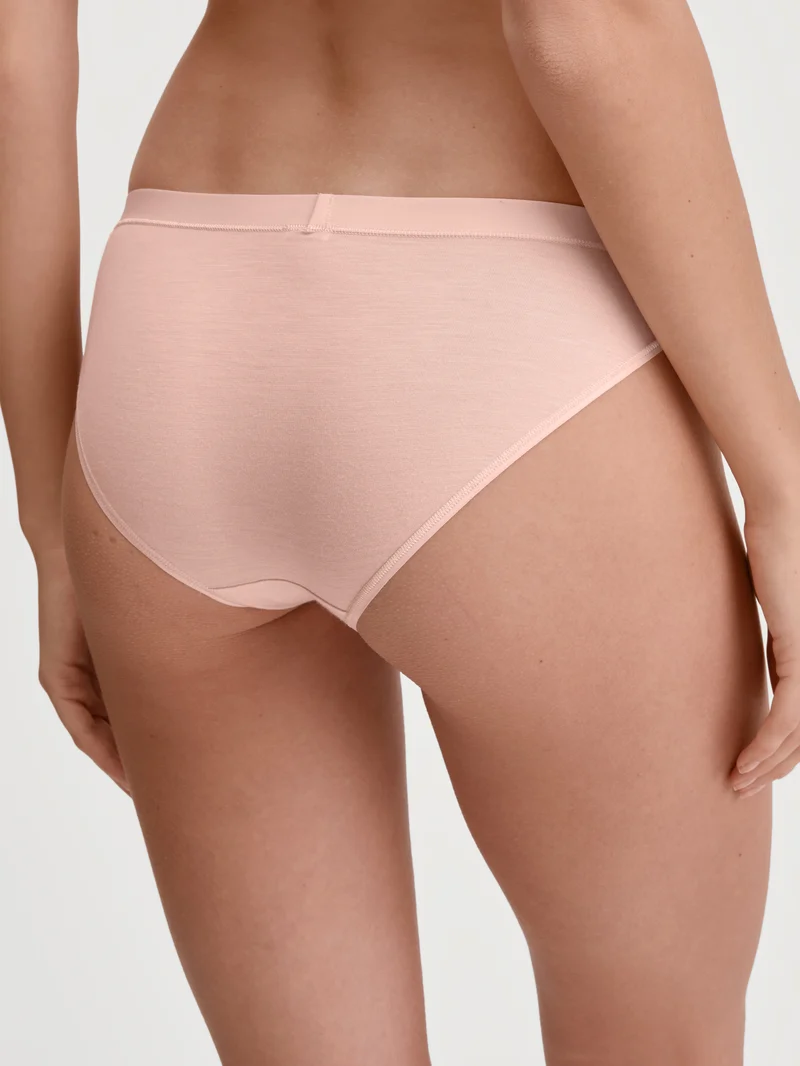 WOMEN Brief