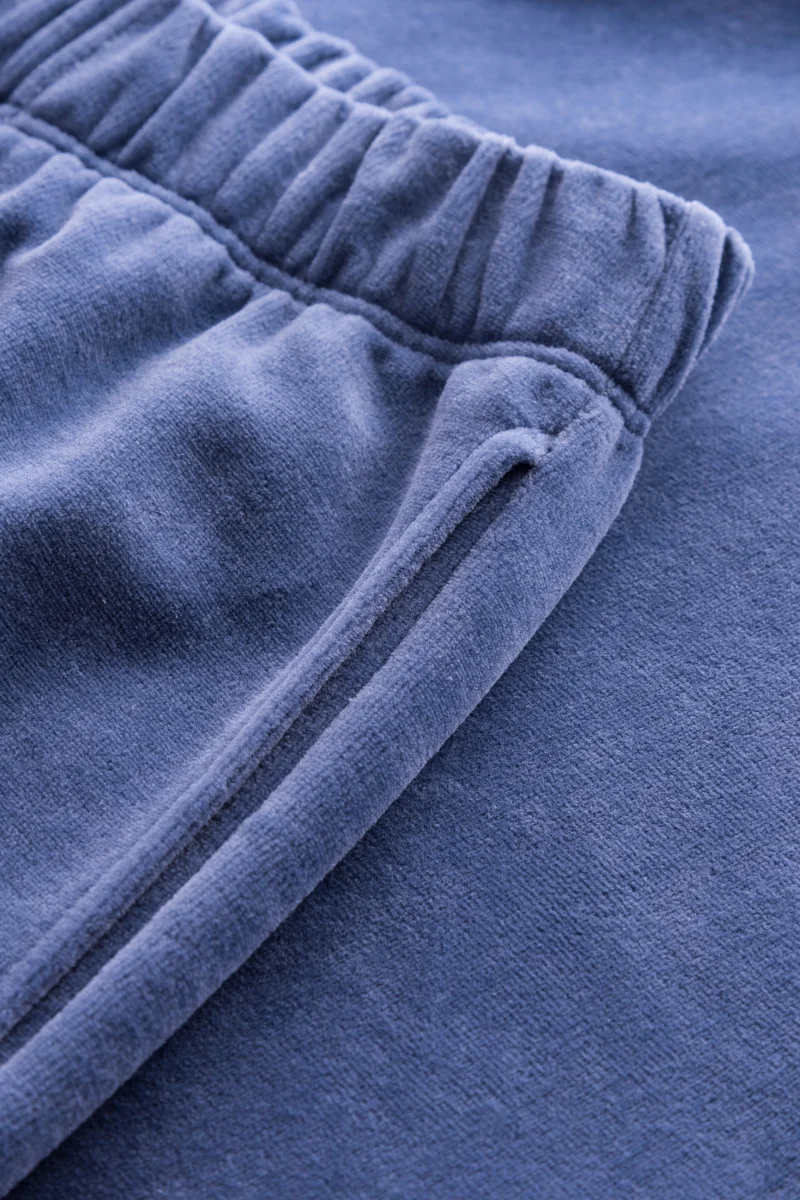 Lounge Suit 1884218