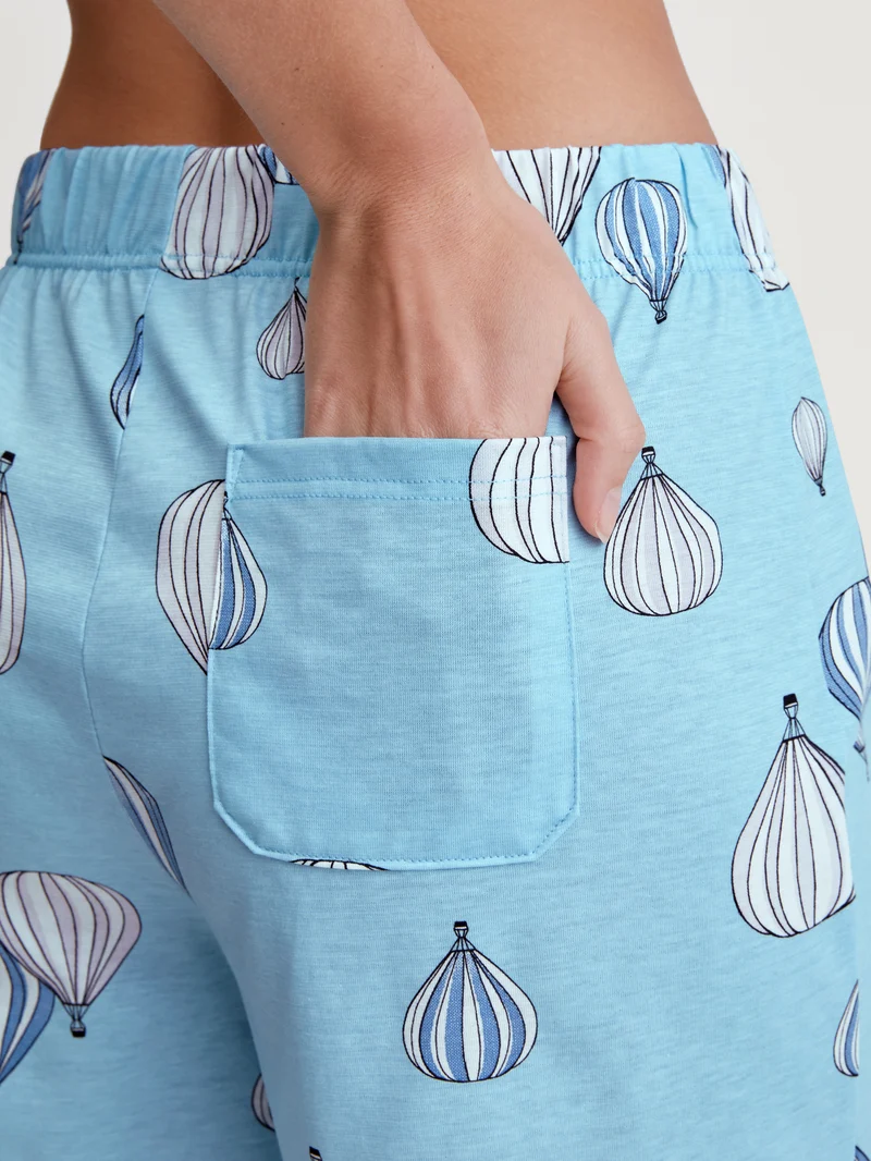 WOMEN Shorts
