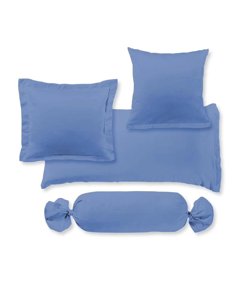 S-009100 | colours | fleuresse | Kissenbezug aus Mako Satin in Blau | 6031 MITTELBLAU | 100% Baumwolle | 4043202097818