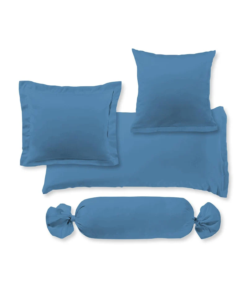 S-009100 | colours | fleuresse | Blaue Kissenbezüge aus edlem Mako Satin | 6072 MEERESBLAU | 100% Baumwolle | 4043202392524
