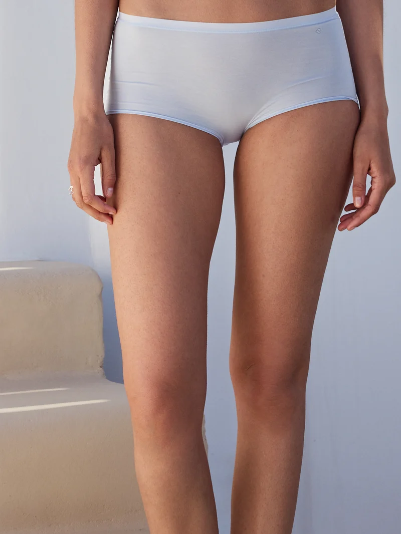 Panty, regular cut