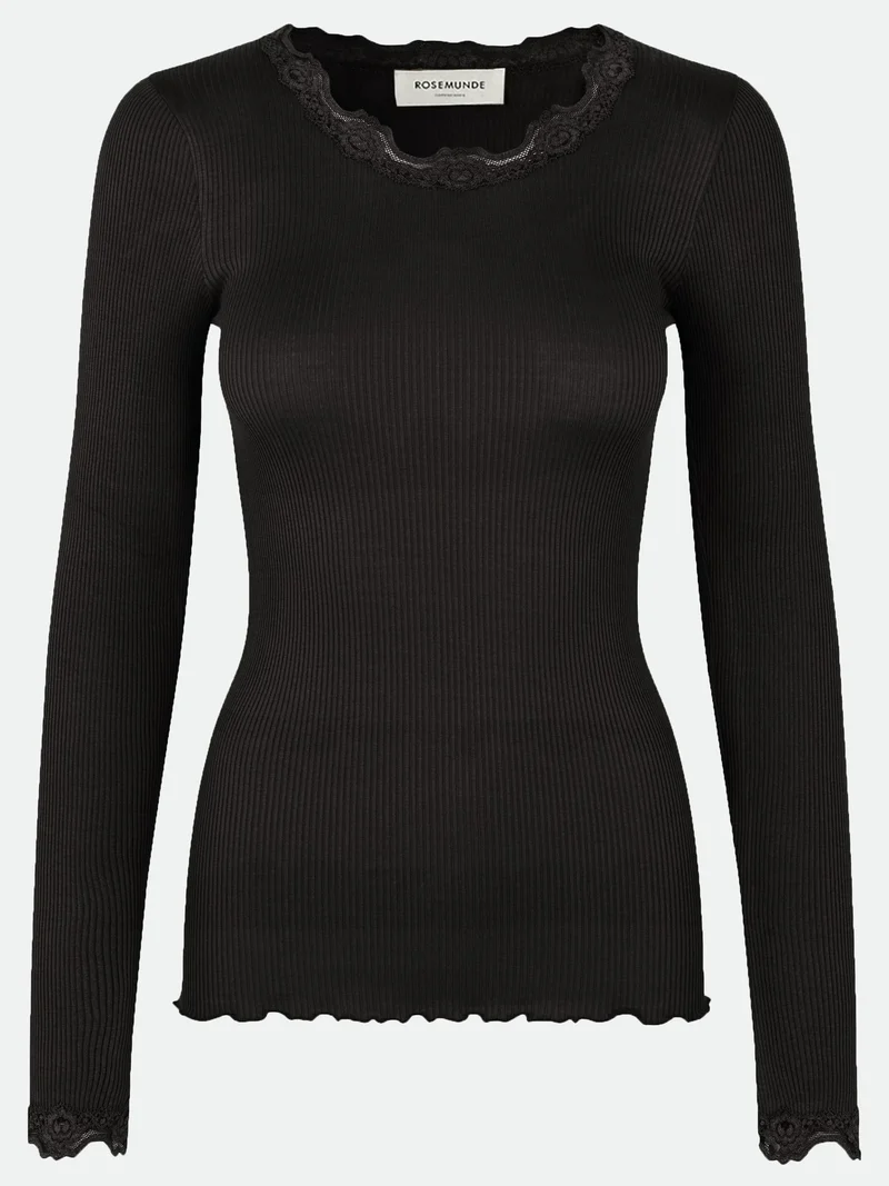 Silk t-shirt w/ lace