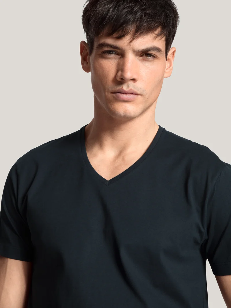 MEN T-shirt