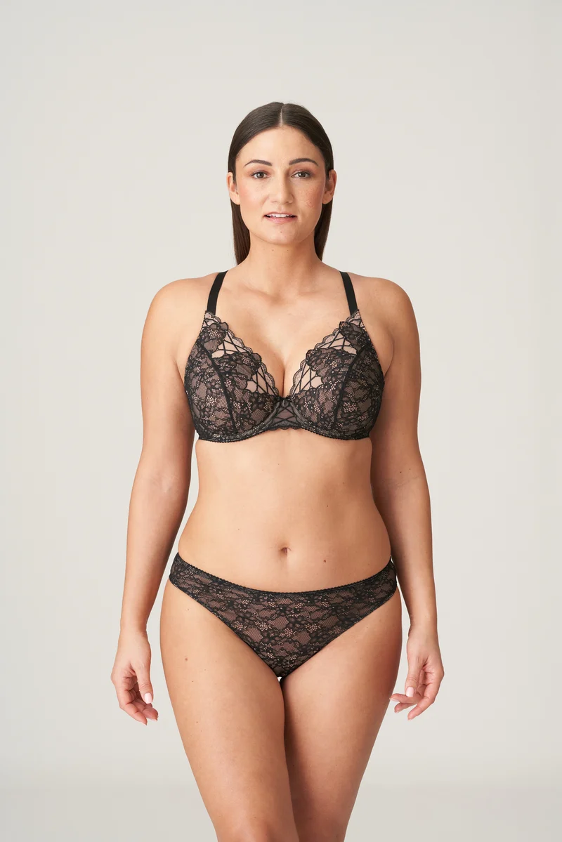LIVONIA schwarz String
