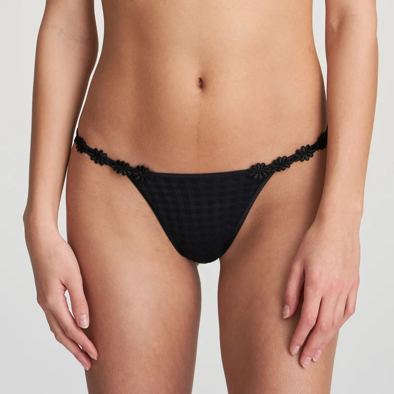 AVERO schwarz String