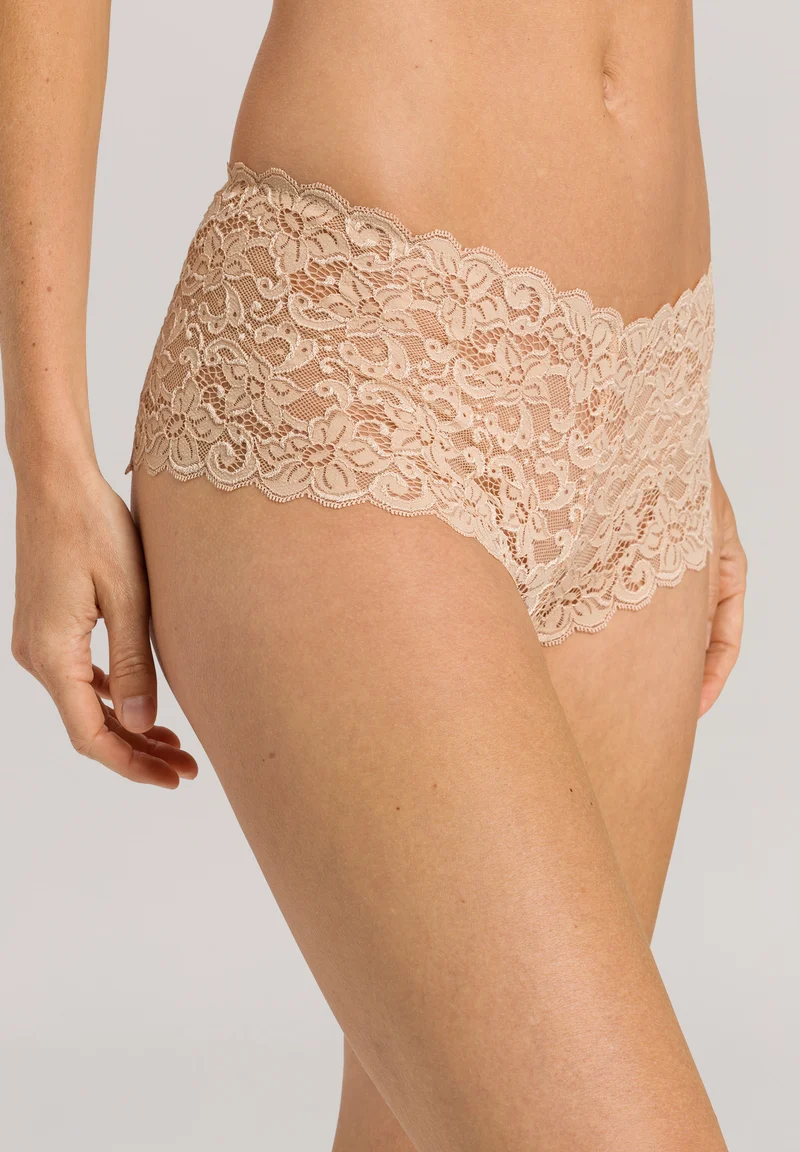 Moments Maxi Briefs