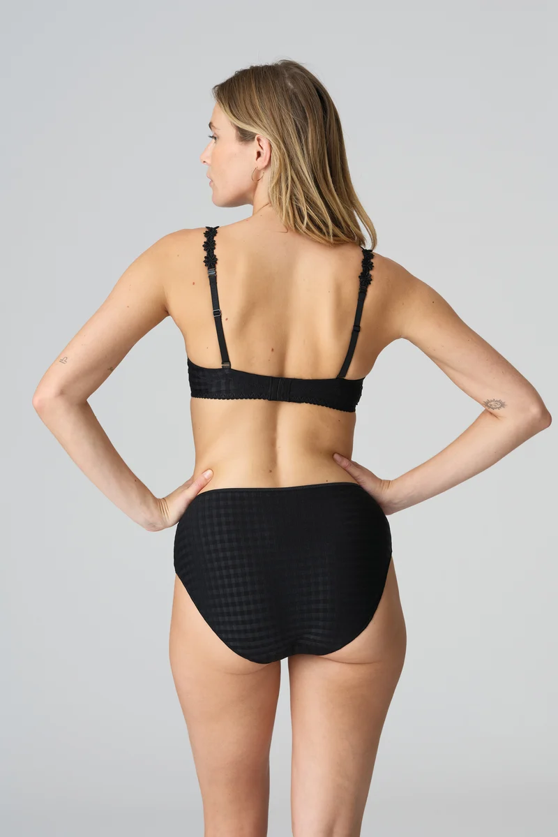 AVERO schwarz Taillenslip