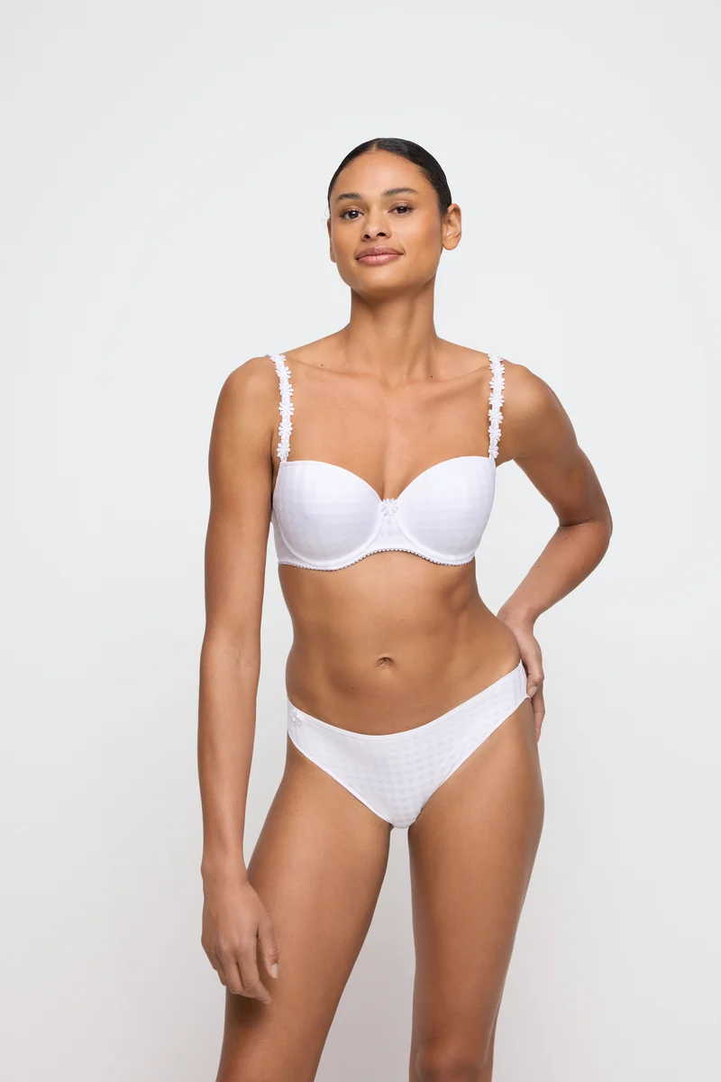 AVERO weiss Rioslip