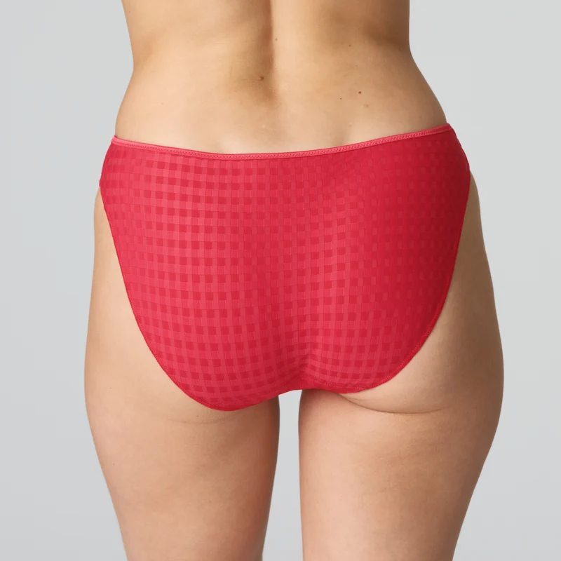 AVERO scarlet Rioslip