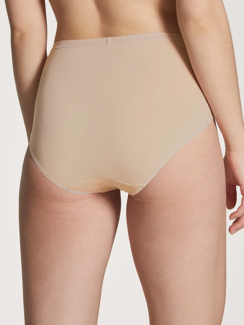 WOMEN Brief