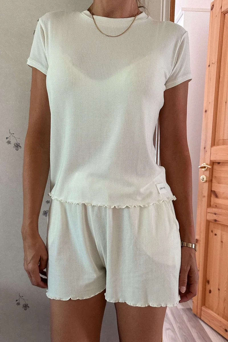 T-Shirt Pia in whisper white