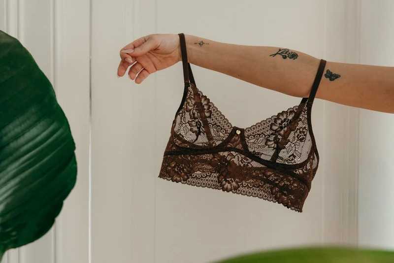Spitzen-Bralette Liv in chocolate brown