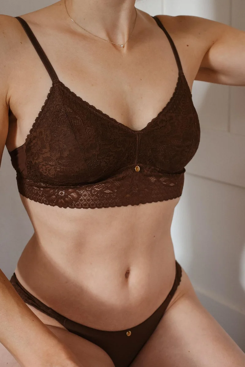Spitzen-Bralette Lucy mit Pads in chocolate brown