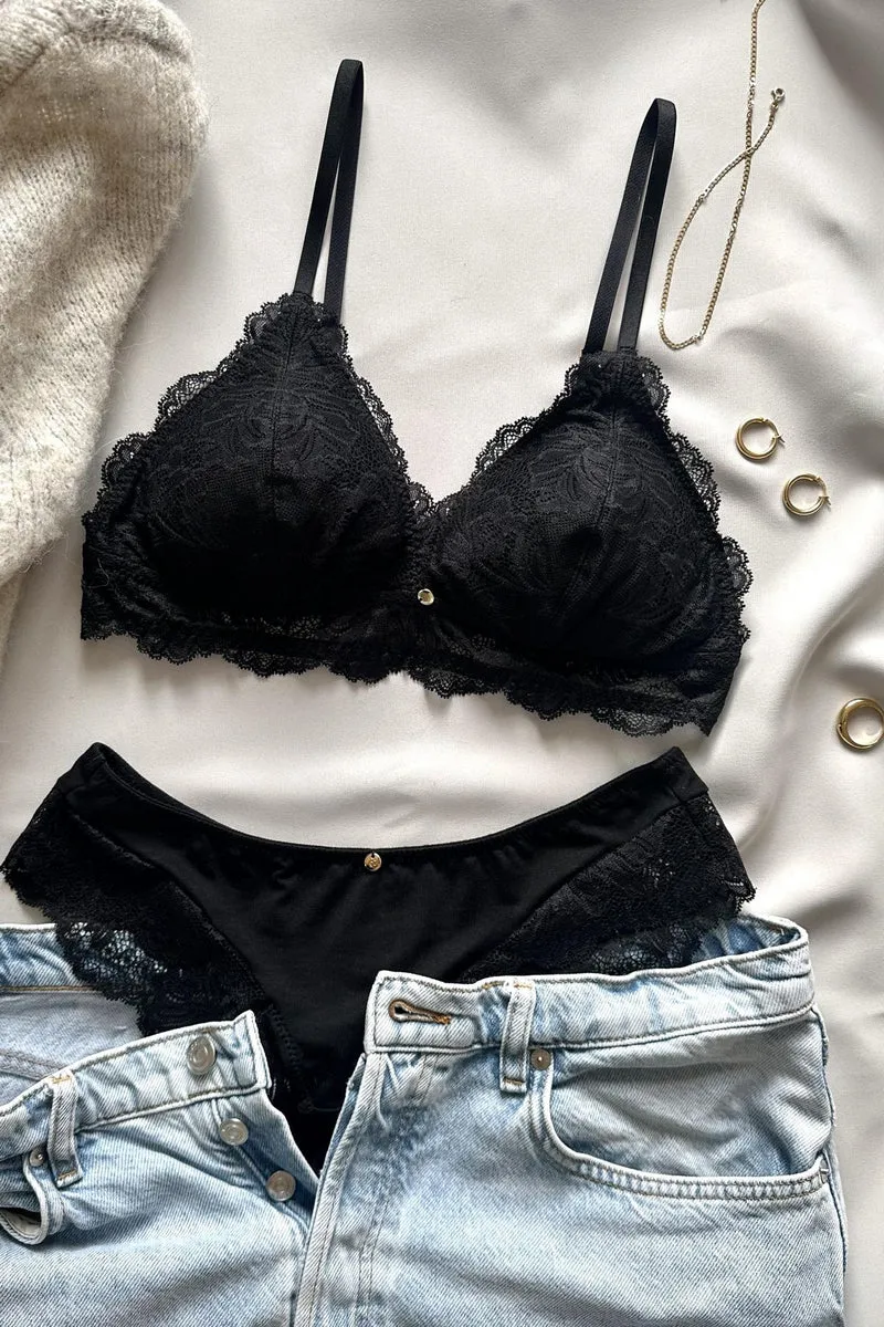 Spitzen-Bralette Bobby mit Pads in schwarz