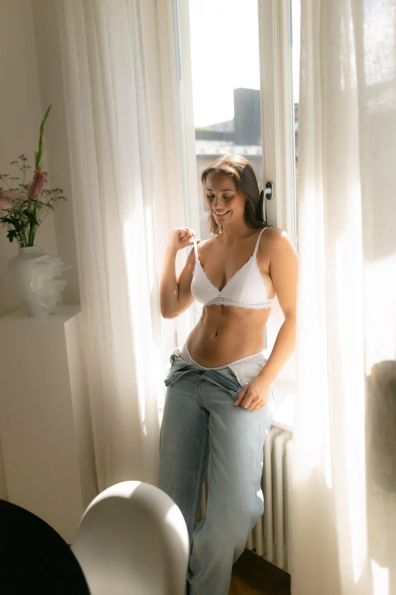 Spitzen-Bralette Bobby mit Pads in weiß
