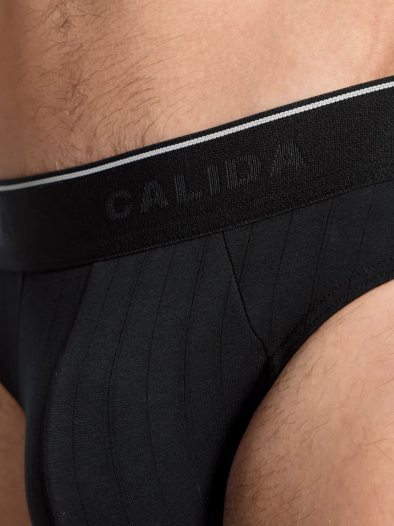 MEN Mini brief