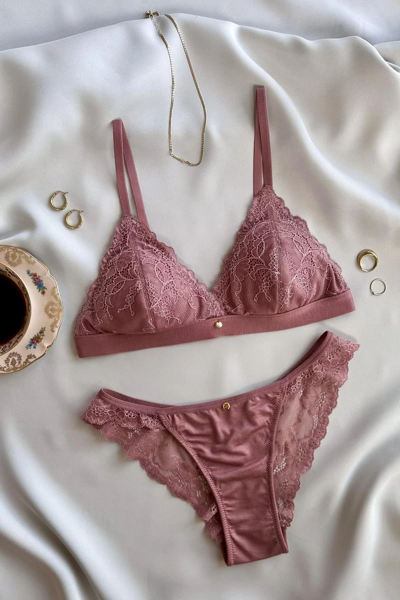 Spitzen-Bralette Lilly mit Pads in coffee rose