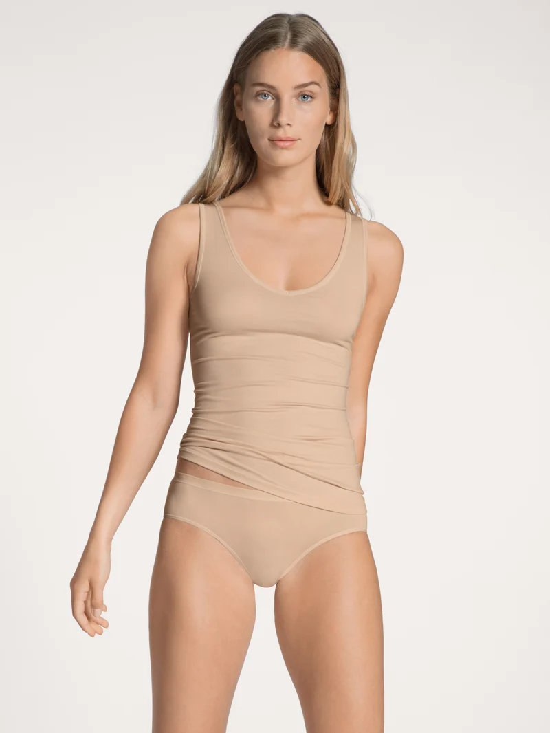 WOMEN Brief