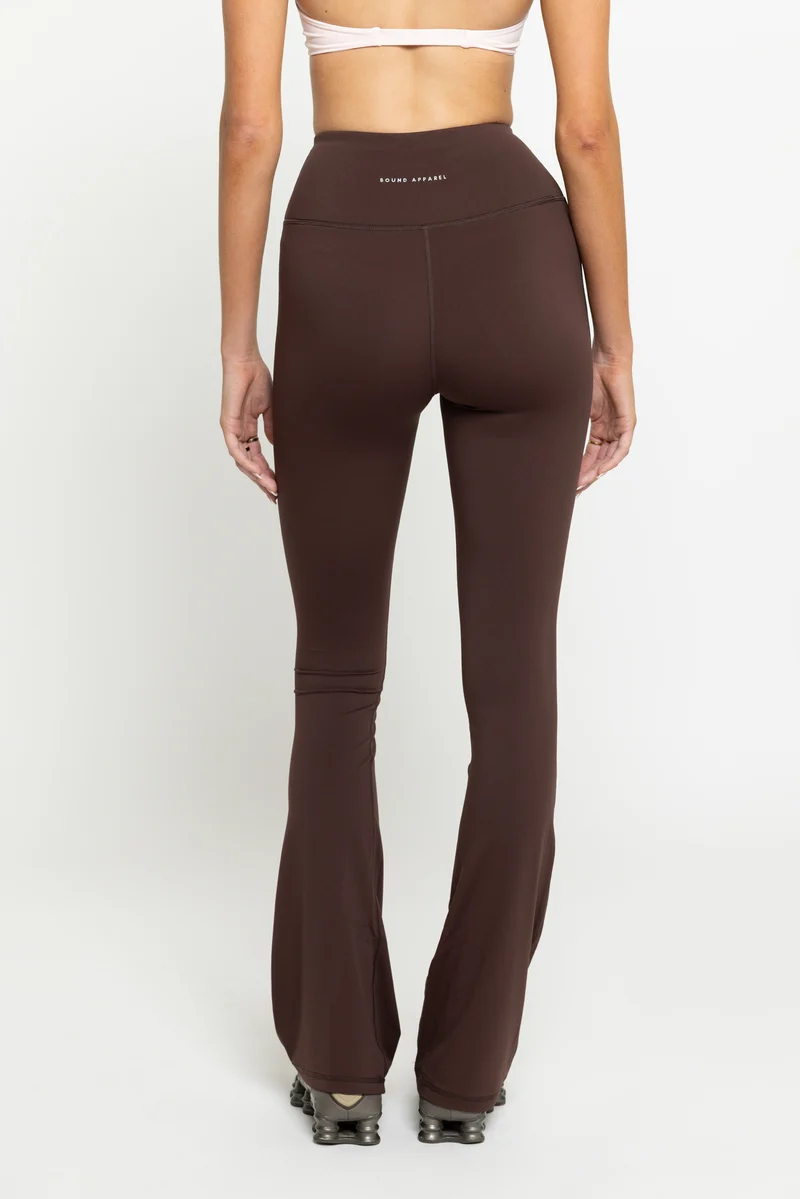 Chocolate Boundless Flares