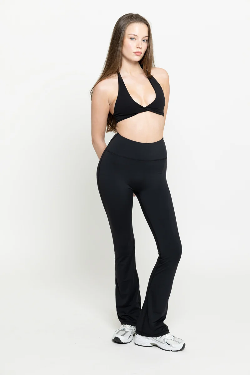 Black Boundless Flares