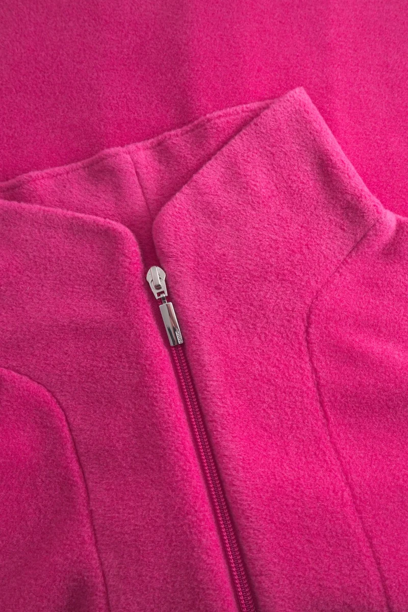 Lounge Suit 1884229