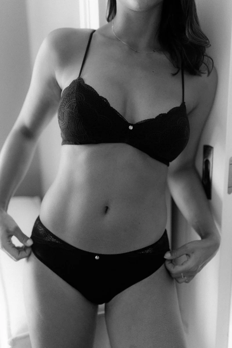 Spitzen-Panties Lynn in schwarz