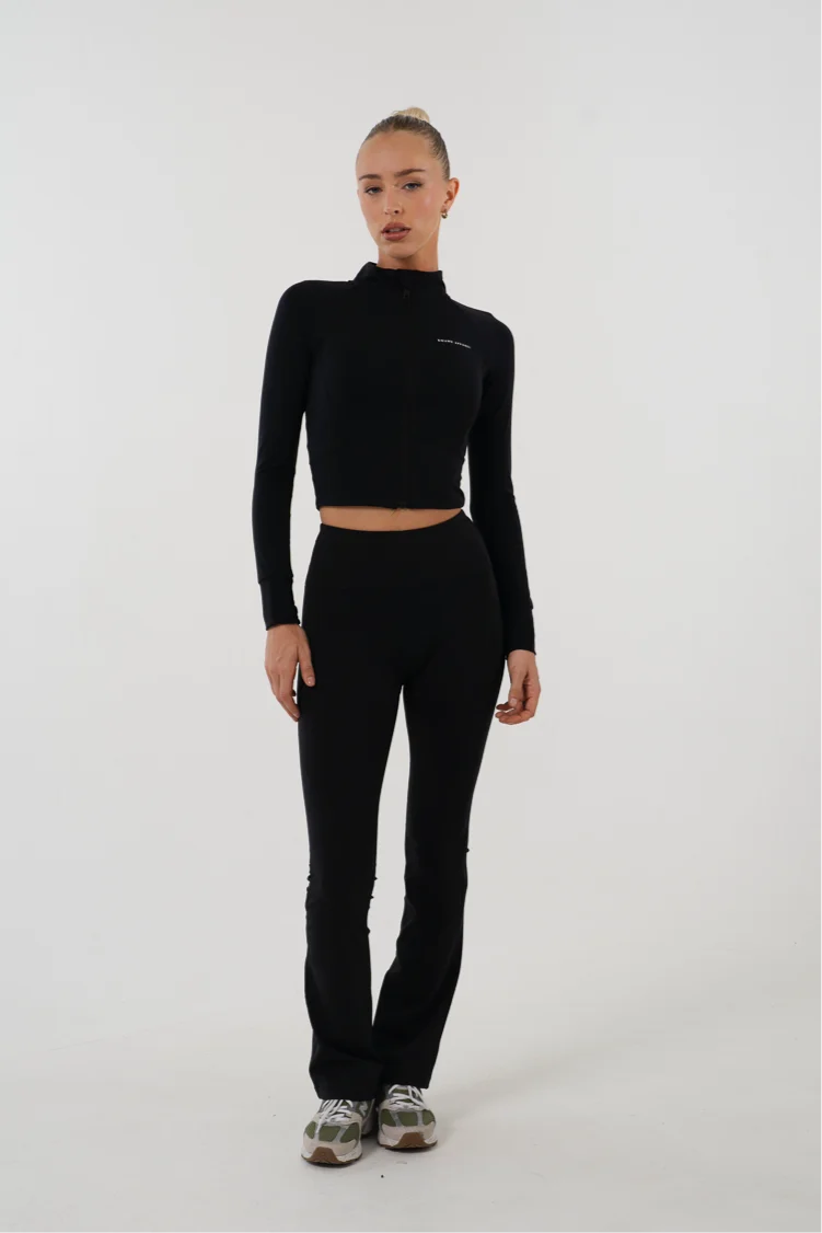 Black Boundless Zip Top