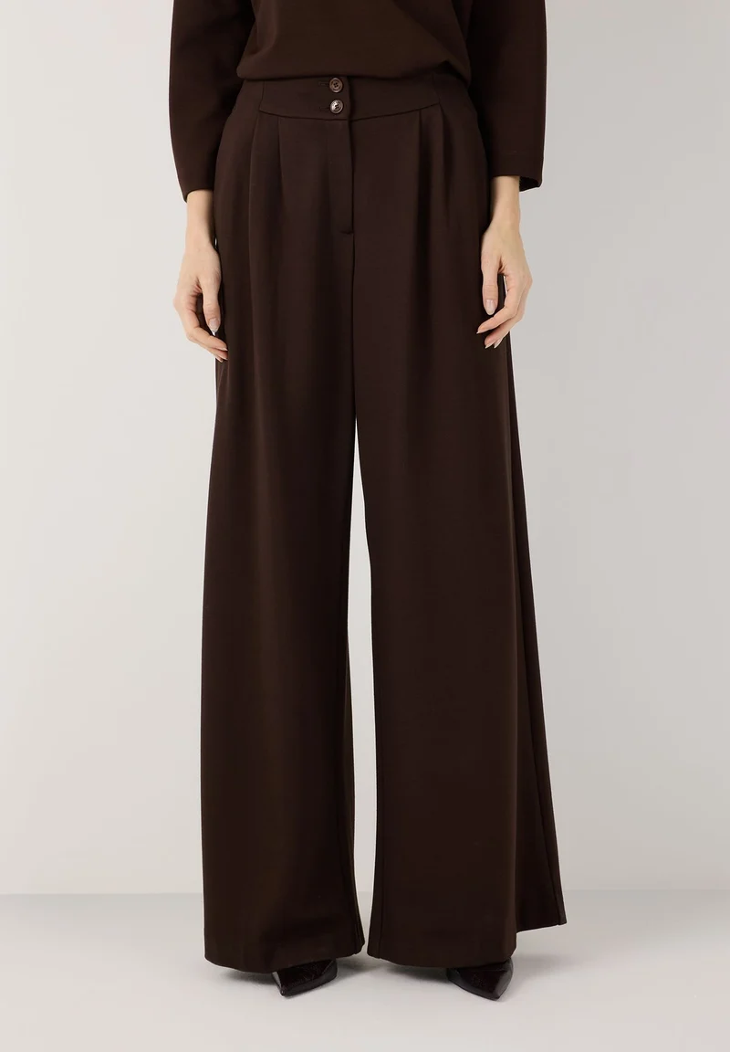 Dunkelbraune Jerseyhose mit weitem Bein