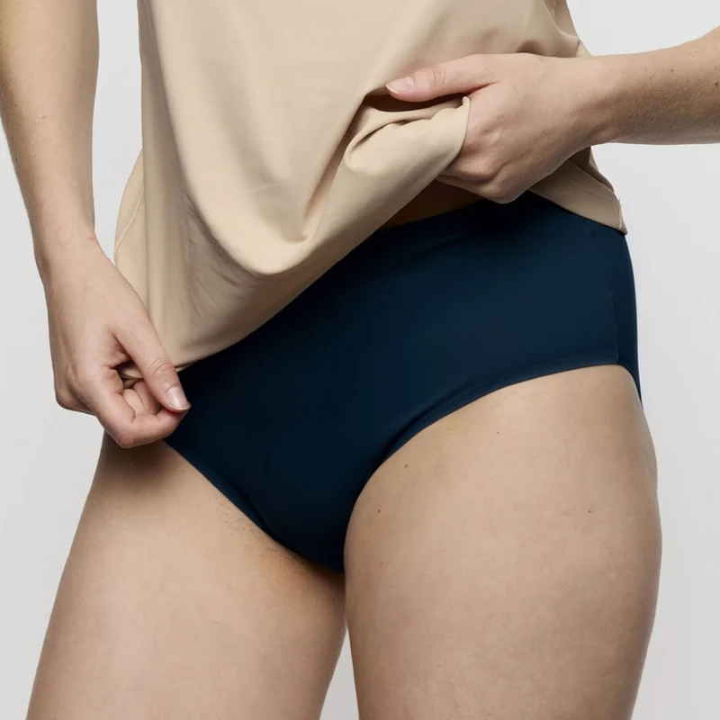 SOFT STUDIO velvet blue Taillenslip