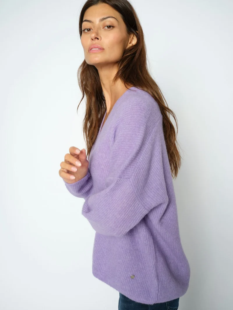 MMThora V-Neck Knit