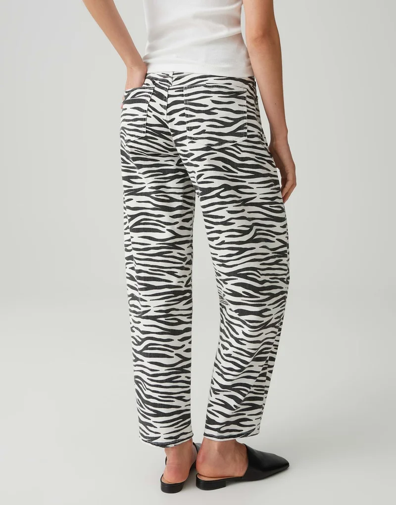Mari clear zebra