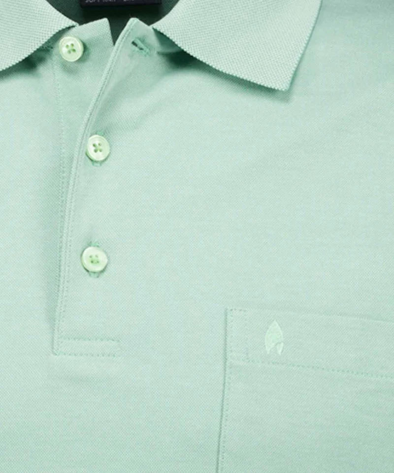 Softknit-Polo mit Brusttasche, kurzarm